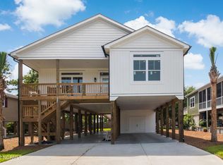 155 NE 9th St, Oak Island, NC 28465
