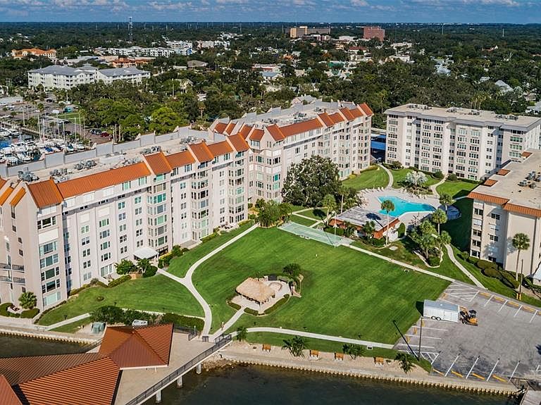 Edgewater Arms 3rd Condominiums Dunedin, FL Zillow