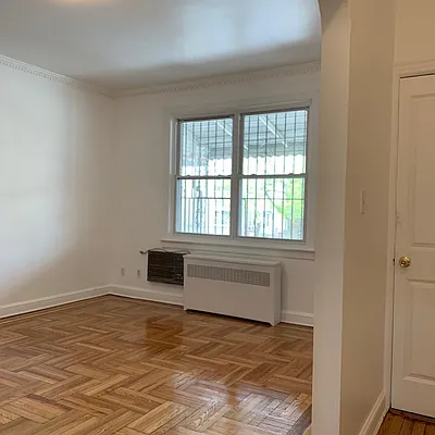 Rented by Robert DeFalco Realty | media 6