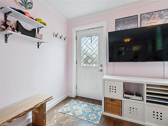 5th image of 35 Inkerman St