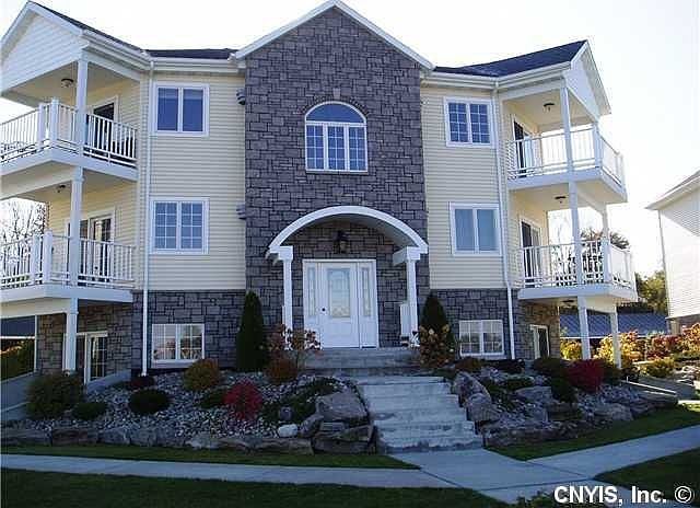 1st image of 11 Dockside Dr