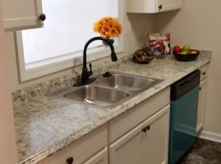1012 Wickford Ct, Chesapeake, VA 23320