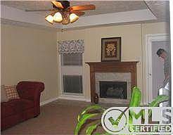 2nd image of 1716 Orchard Dr