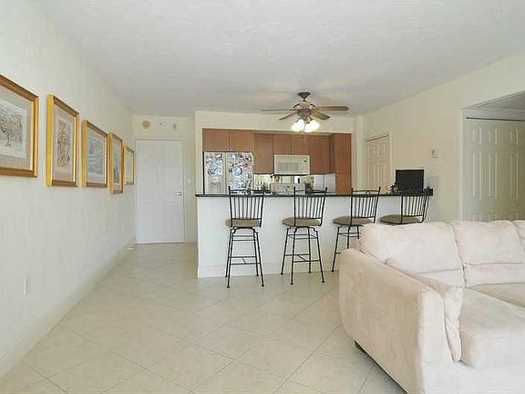 5th image of 10350 W Bay Harbor Dr APT 2G