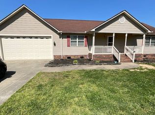 150 Huntseat Dr, Kings Mountain, NC 28086