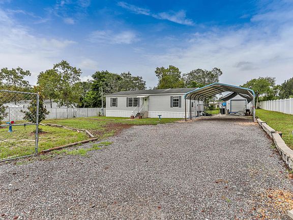 3rd image of 17113 Harmony Dr