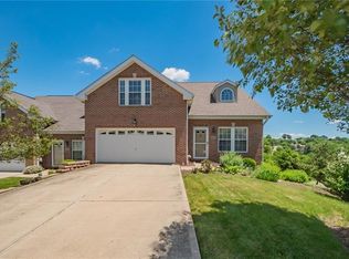 202 Parkside Ln, Pittsburgh, PA 15236