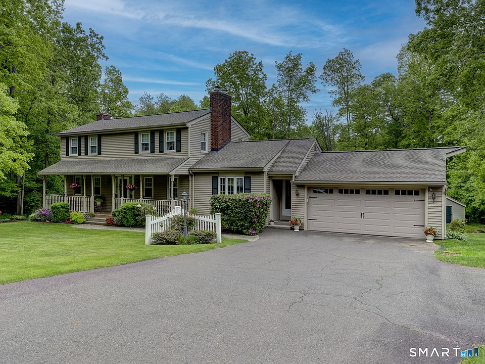1st image of 72 Garnet Ridge Drive