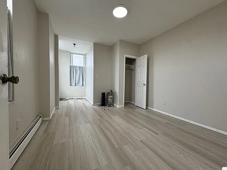 341 Central Ave #2C — Photo 3