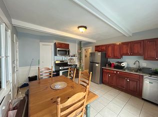 218 Brown St APT 1, Waltham, MA 02453