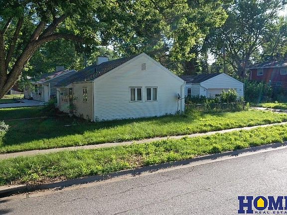 2nd image of 3830 Dunn Ave