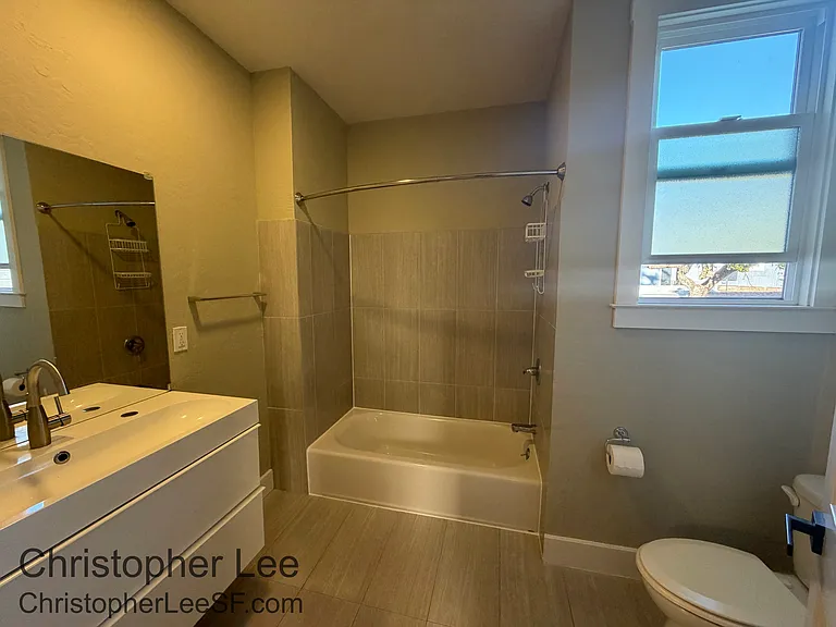1566 Newcomb Ave — Photo 9