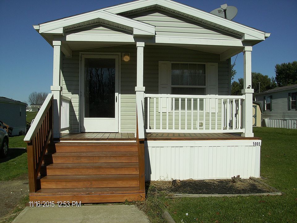 2nd image of 5005 Valley Dr SW #24
