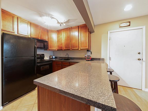 4th image of 5809 Oakwood Dr APT F