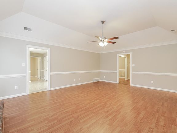 3rd image of 1539 Fox Trace Dr