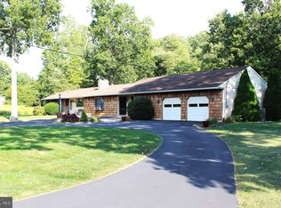 5 Woodside Rd, Perkasie, PA 18944