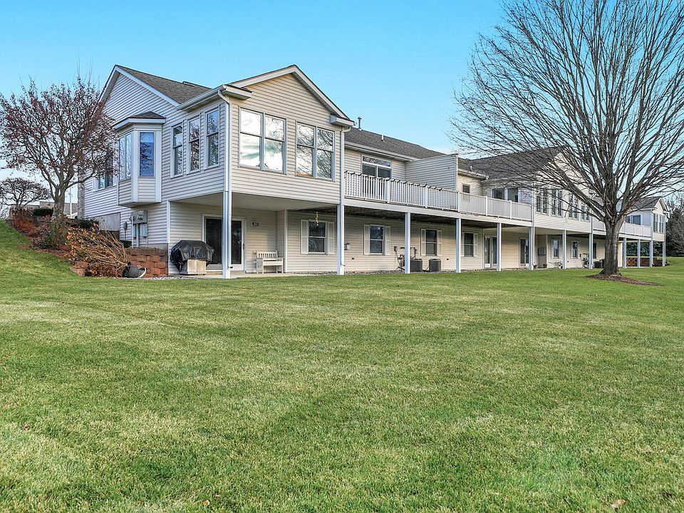 6637 Cedar Grove Poin, Jenison, MI 49428 Zillow