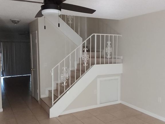 4th image of 6045 Village Cir #6032
