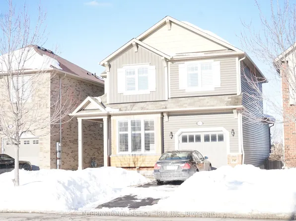 1011 W Leger Way, Milton, ON L9T 8B4