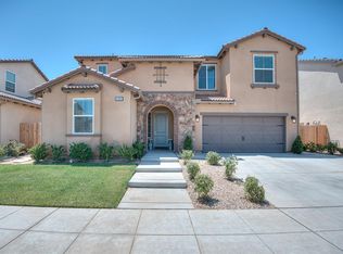 4303 N Cresta Ave, Fresno, CA 93723