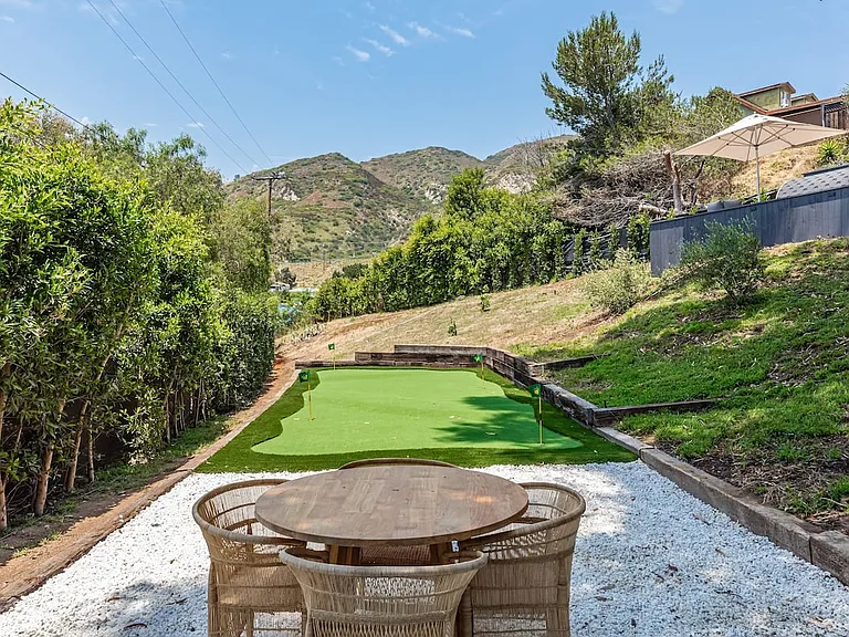 3525 Coast View Dr — Photo 69