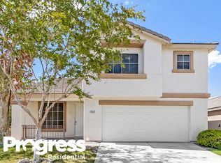 2562 Williamsburg St, Henderson, NV 89052