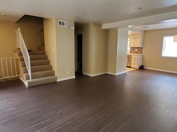2nd image of 1616 S Mayflower Ave APT A