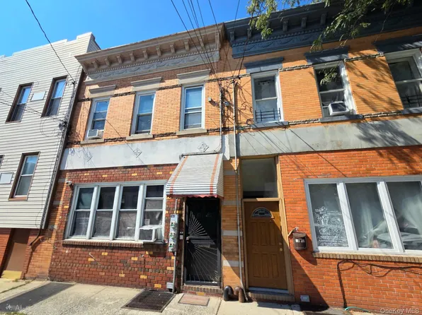 68-14 60th Street, Ridgewood, NY 11385