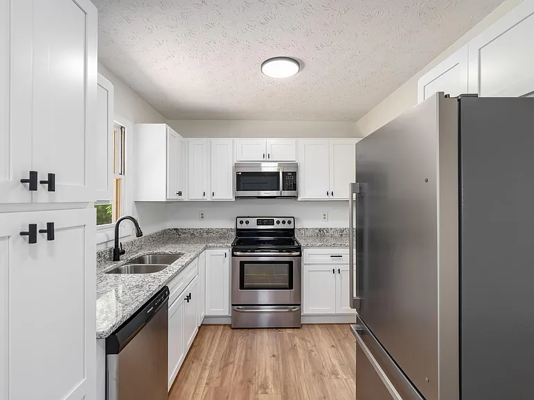 1315 Adobe Dr — Photo 6
