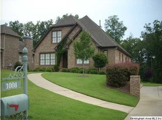 1008 Columbia Cir, Birmingham, AL 35242