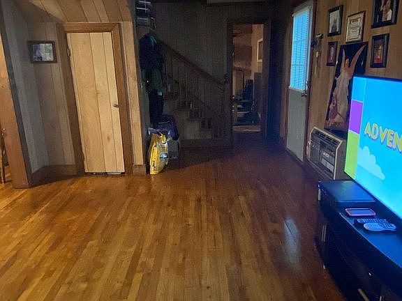 2nd image of 145 Liberty Hill Dr
