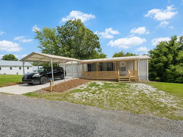 30 Leonhardt Dr, Cana, VA 24317
