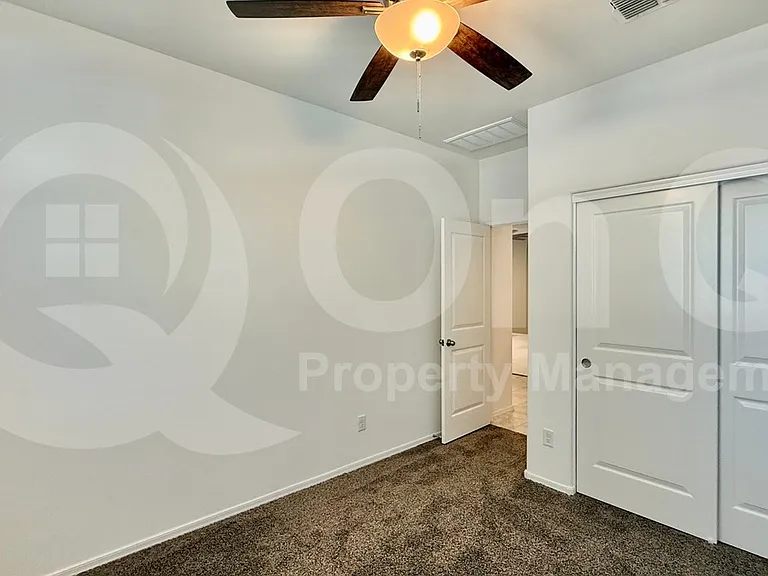 1172 W Paradise Way — Photo 6