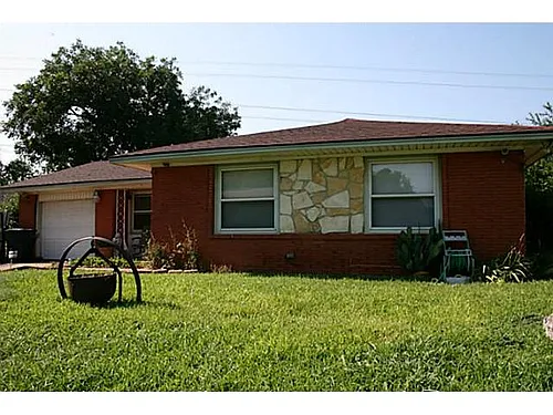 438 W Phillips Ct Photo 1