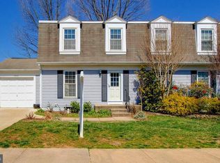 5995 Powells Landing Rd, Burke, VA 22015