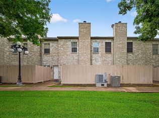 3200 Holly Hall St #3200, Houston, TX 77054