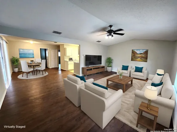 1331 Bayou, San Antonio, TX 78245