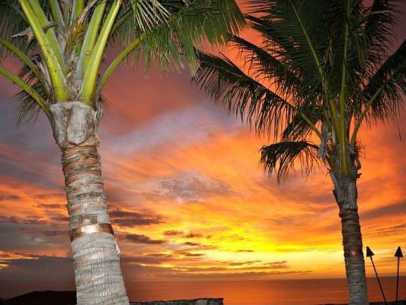 Beautiful Hawaiian sunset