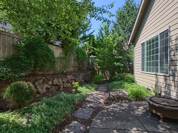 2nd image of 27210 SE 10th St