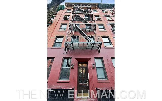 Sold by Douglas Elliman | media 12