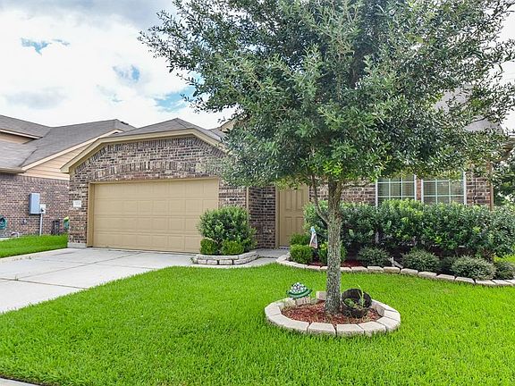 2nd image of 3530 Sunny Dr