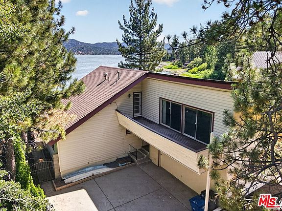 3rd image of 39000 Waterview Dr