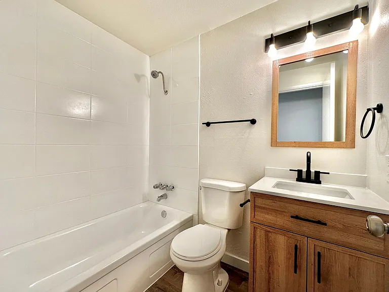 C-Street Apartments — Photo 19