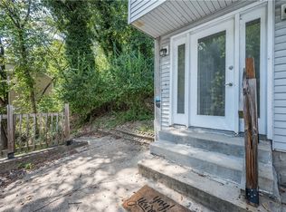 702 Seavey Rd, Pittsburgh, PA 15209