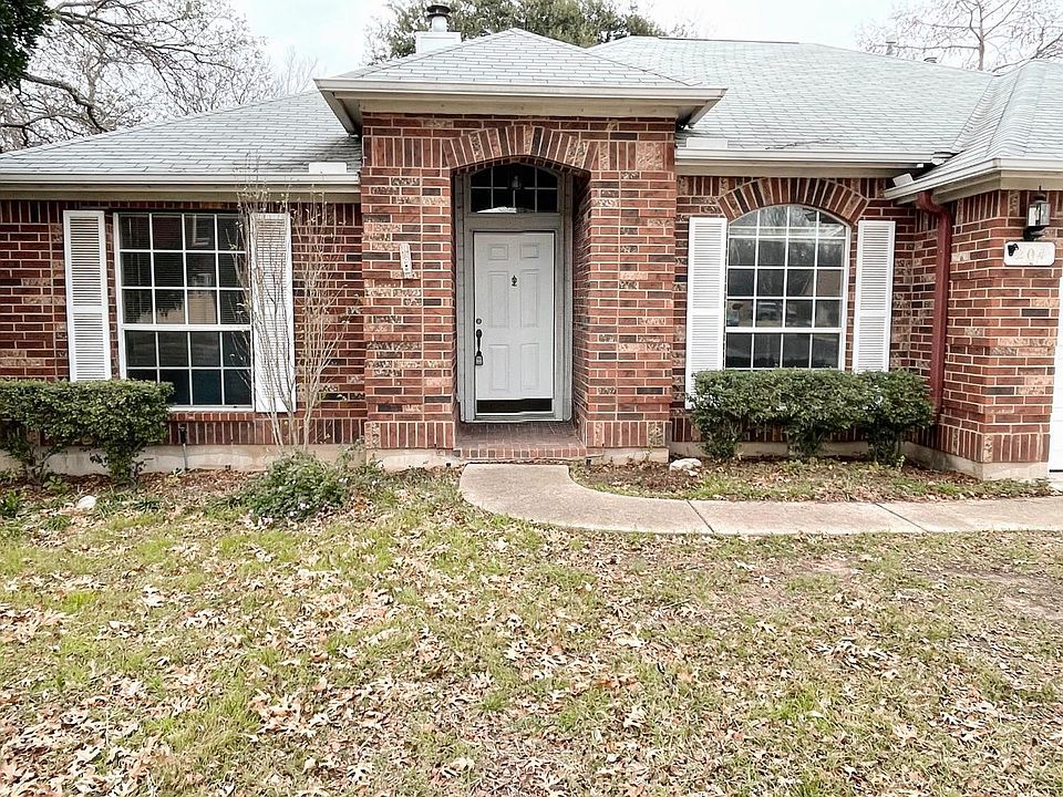 1st image of 204 Cripple Creek Rd