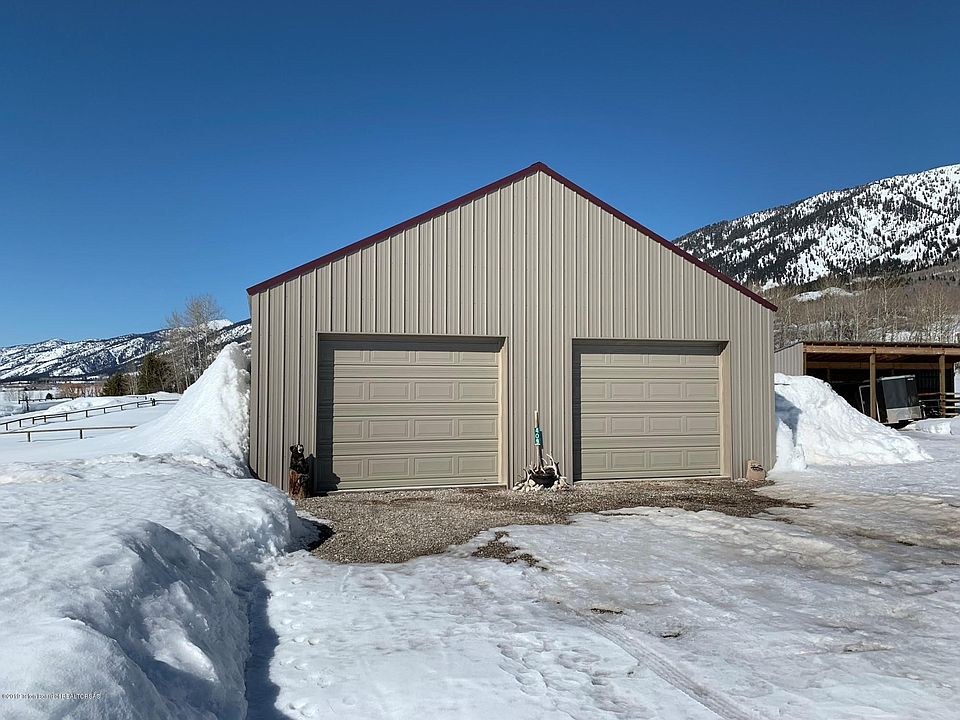 1st image of 409 Zella Ct