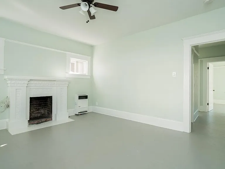 2129 Market St — Photo 6