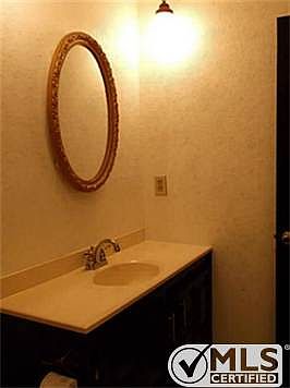 3rd image of 7513 Whitewood Dr