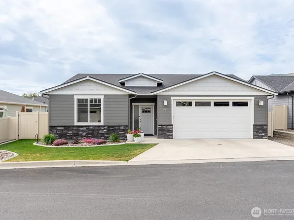 222 Pershing Circle, Wenatchee, WA 98801
