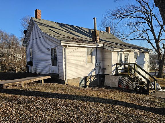 5th image of 112 N Missouri St